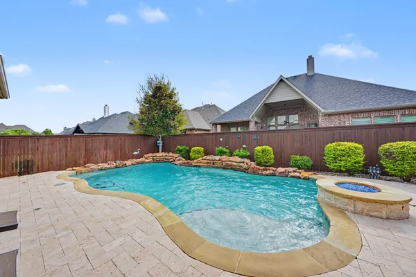 3714 MESQUITE CT
