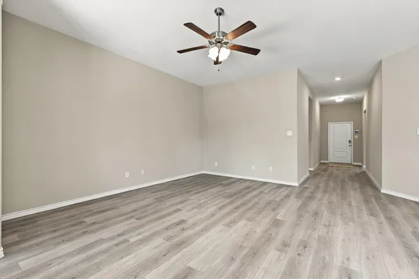 4109 HARVEST GLEN DR
