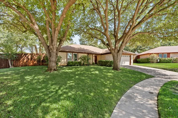 3500 PRIMROSE LN