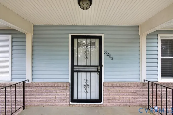 3203 GARLAND AVE