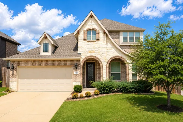 502 RANCHWOOD DR