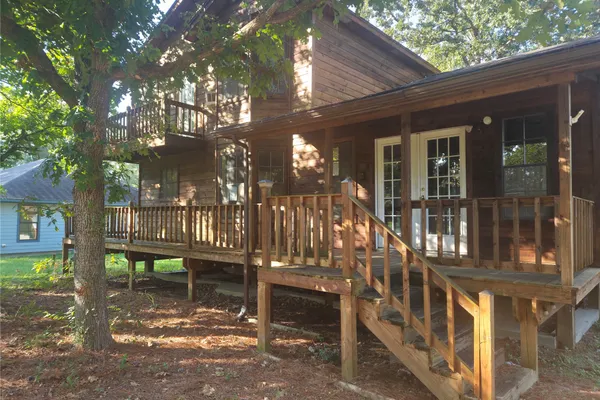149 CEDAR CT