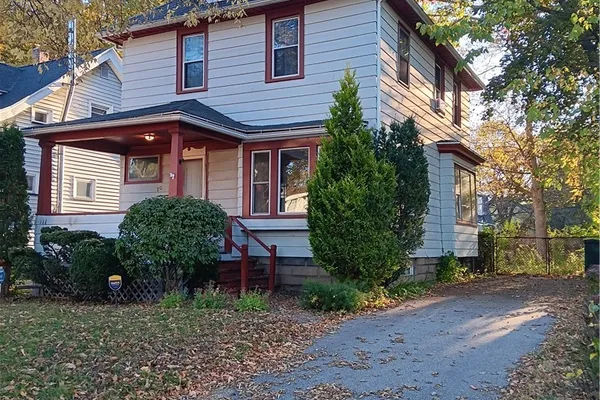 20 COVENTRY AVE