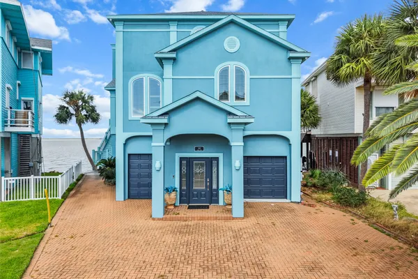 143 ISLES END RD