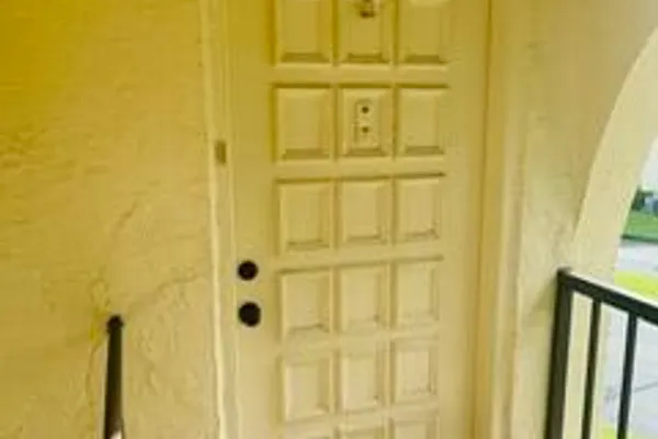101 LAKE PINE CIR D-2