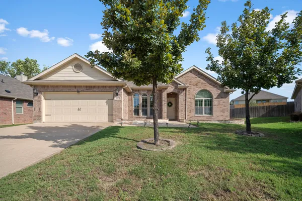 107 JENNIE CT