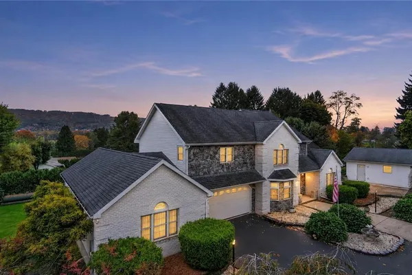108 W BUTLER DR