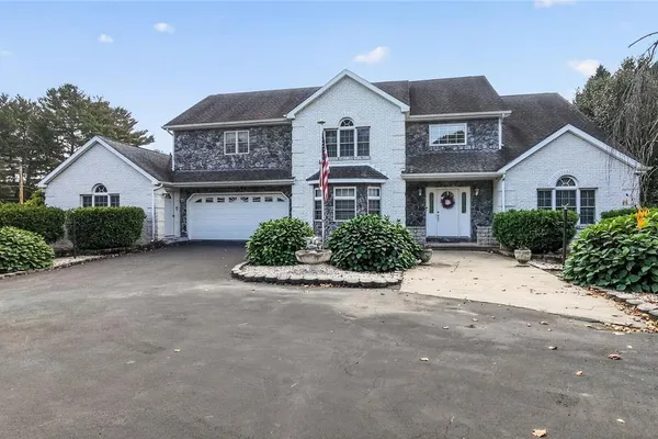 108 W BUTLER DR
