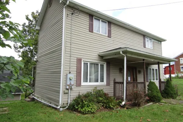 46 MEMORIAL DR