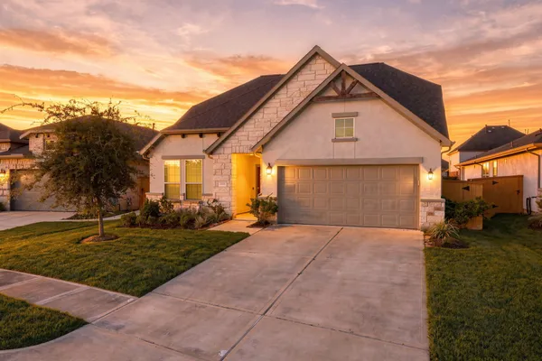 3831 ROBINSON BEND DR