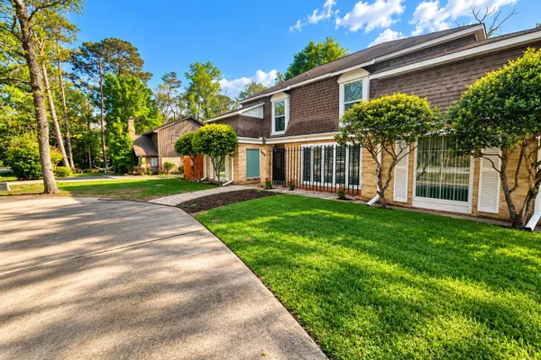 548 RIVER PLANTATION DR