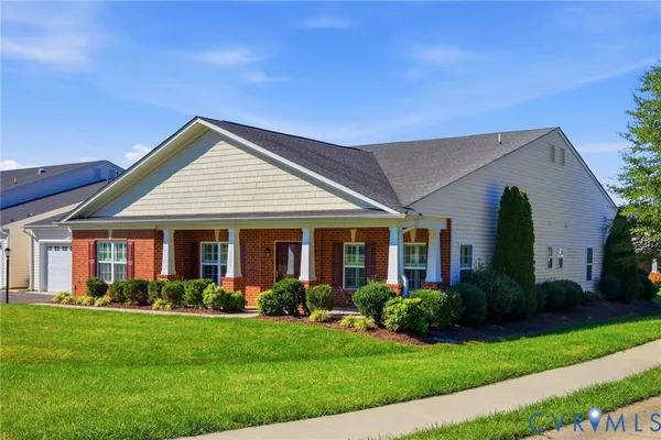7123 RED SASH DR