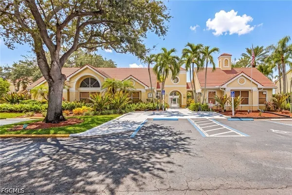 12500 EQUESTRIAN CIR 210