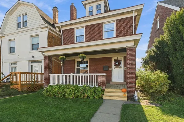 816 BAYRIDGE AVE