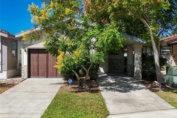 5222 S RIVERVIEW CIR