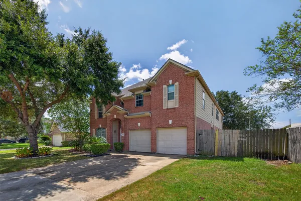 19919 CREEK BEND TRL