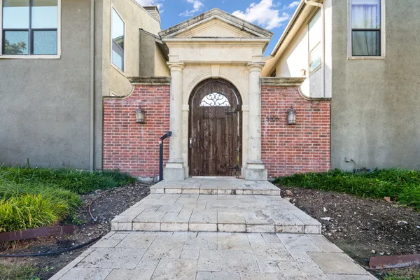 5806 BIRCHBROOK DR 103