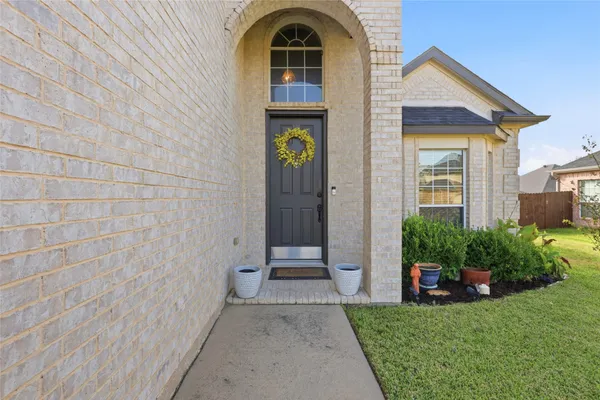 6957 BENT SPUR DR