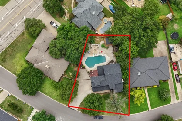 7609 LAKE HIGHLANDS DR