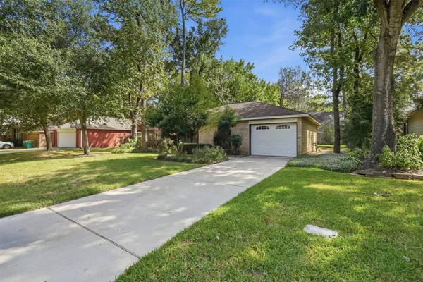 23 THRUSH GROVE PL