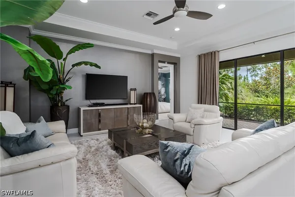4664 ABACA CIR