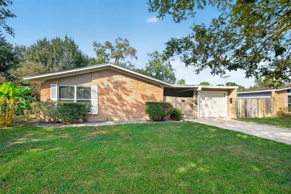 6518 BIRDWOOD RD