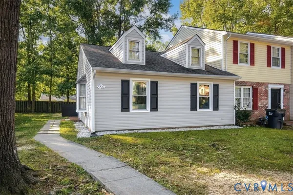 3900 AUTUMN CT