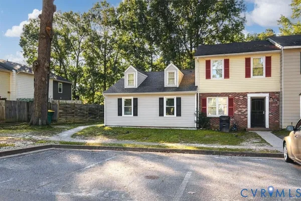 3900 AUTUMN CT