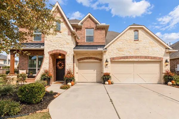 5922 NORTHCREST VILLAGE WAY