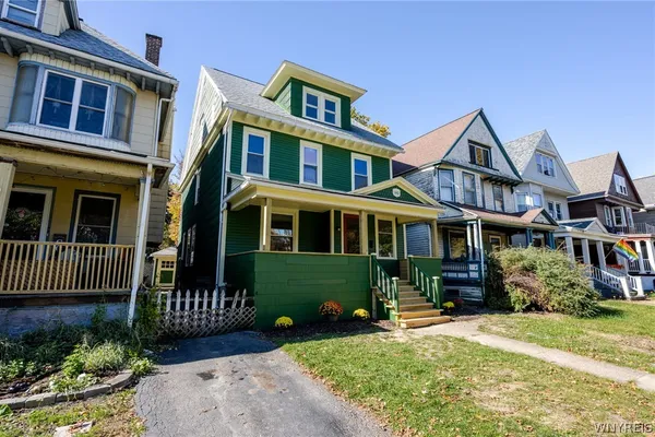 140 LIVINGSTON ST