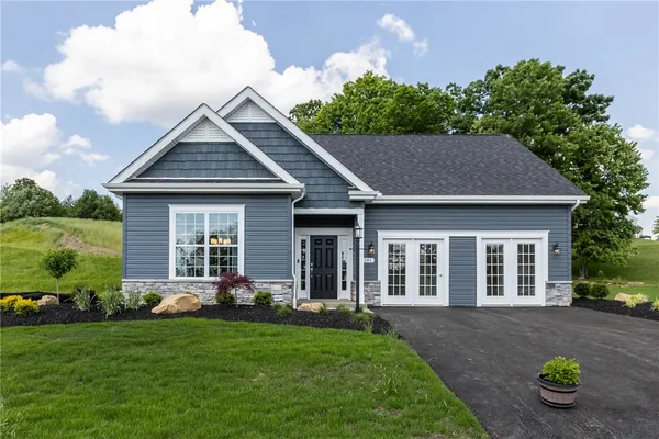 101 EDGEWOOD DR
