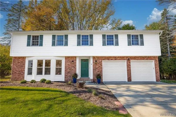 6 STONEHENGE CT