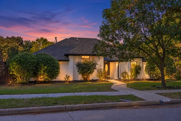 4421 STERLING LN