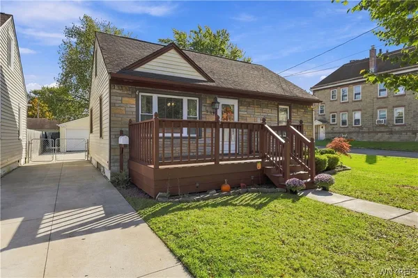 139 BELLWOOD AVE