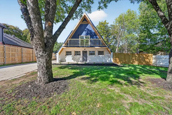 621 TURTLEDOVE LN