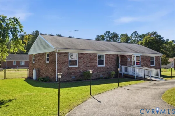 2609 MAURY RD