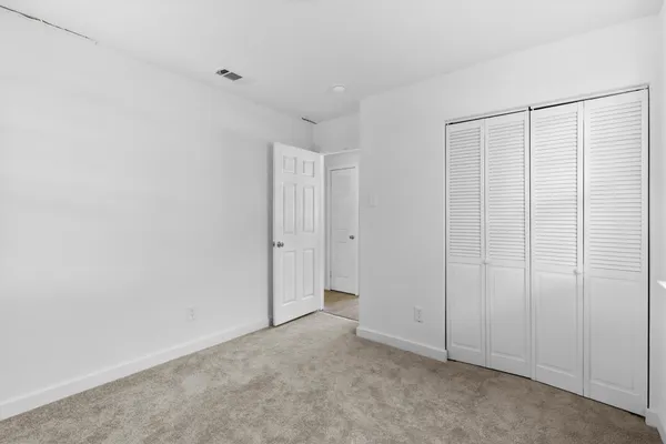 1410 ATHENS DR