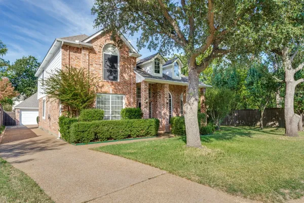 806 DURHAM CT