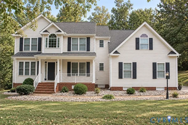 4229 CEDAR CREEK LN