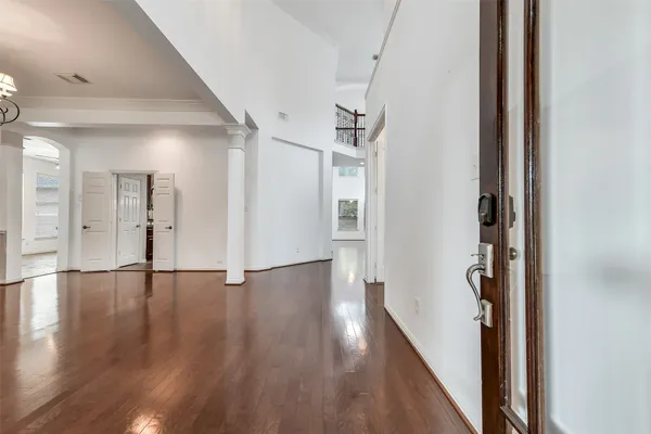 8407 ALYSSA GARDENS LN