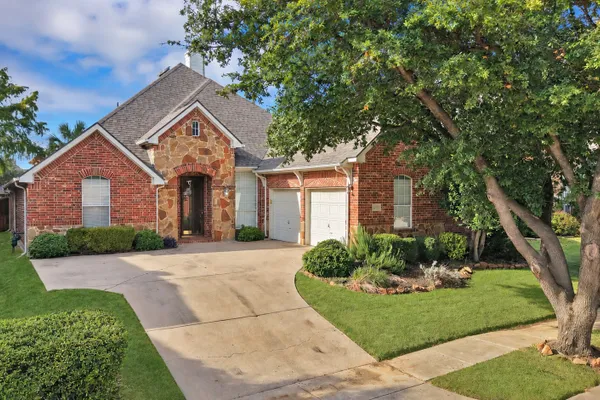 8631 WESTON LN