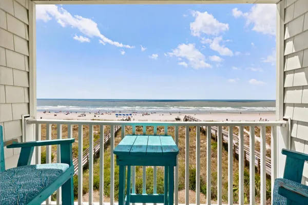 909 S OCEAN BLVD 303