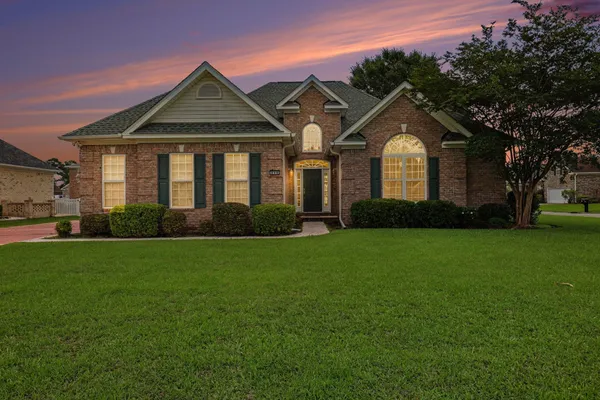 219 CYPRESS ESTATES DR