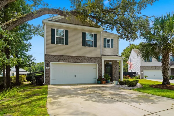 35 PARKLAND CT