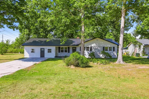 1114 CHICORA BLVD