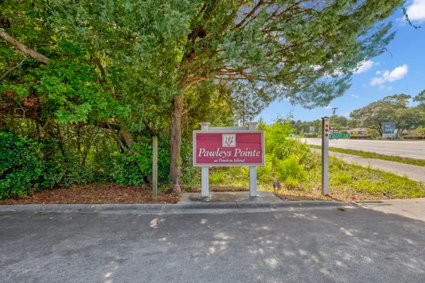 144 CRANE DR