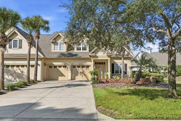 627 HUNTINGTON LAKE CIR 52