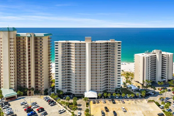 7205 THOMAS DR 1205