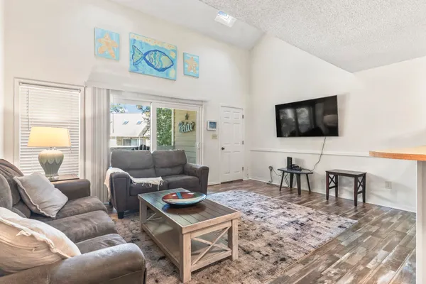4438 LITTLE RIVER INN LN 306