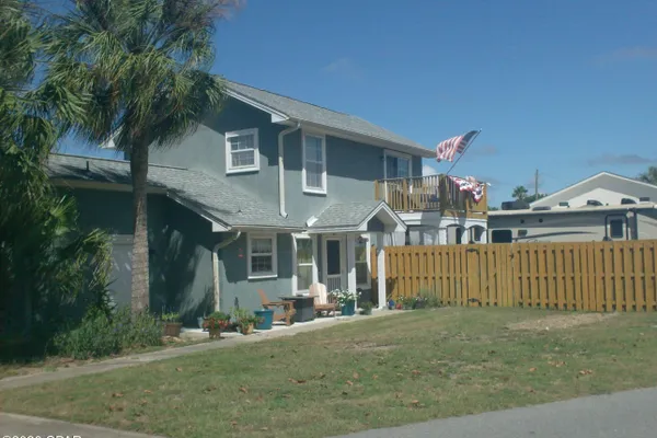300 HIBISCUS AVE